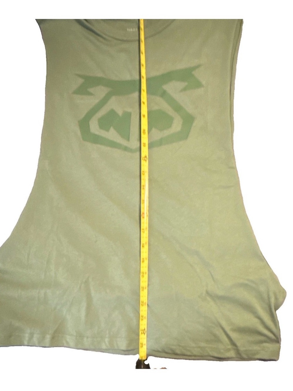Nasty Pig Green on Green
Graphic Logo Deep
Shredder Tank Top T-shirt- NWT Large - Picture 6 of 10